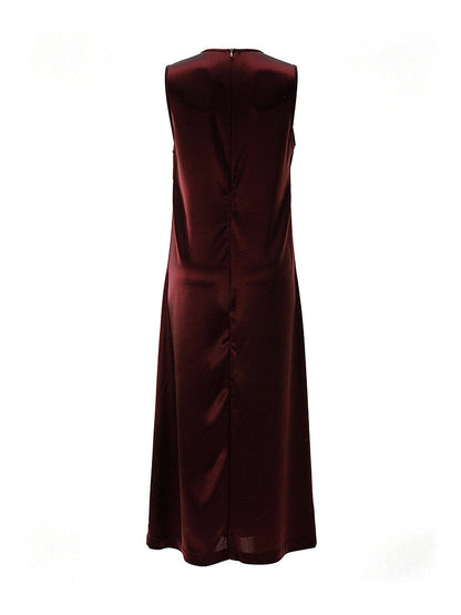 Burgundy dress in Claret satin, back view with the concealed neck zip