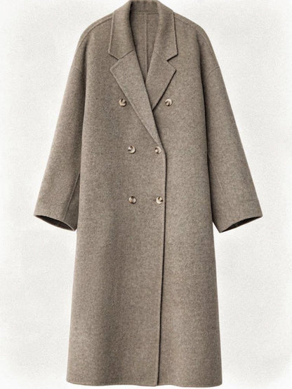 Wool coat in Porcini, double breasted on six horn buttons with wide notched lapels